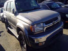 2002 TOYOTA 4RUNNER, SILVER, SR5, 3.4L, 2WD.  Z25954